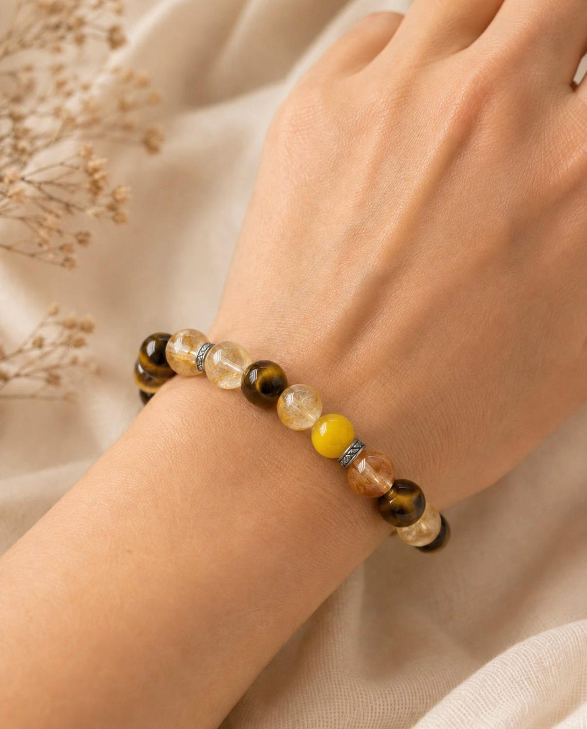 Golden Citrine and Tiger Eye beaded bracelet detail