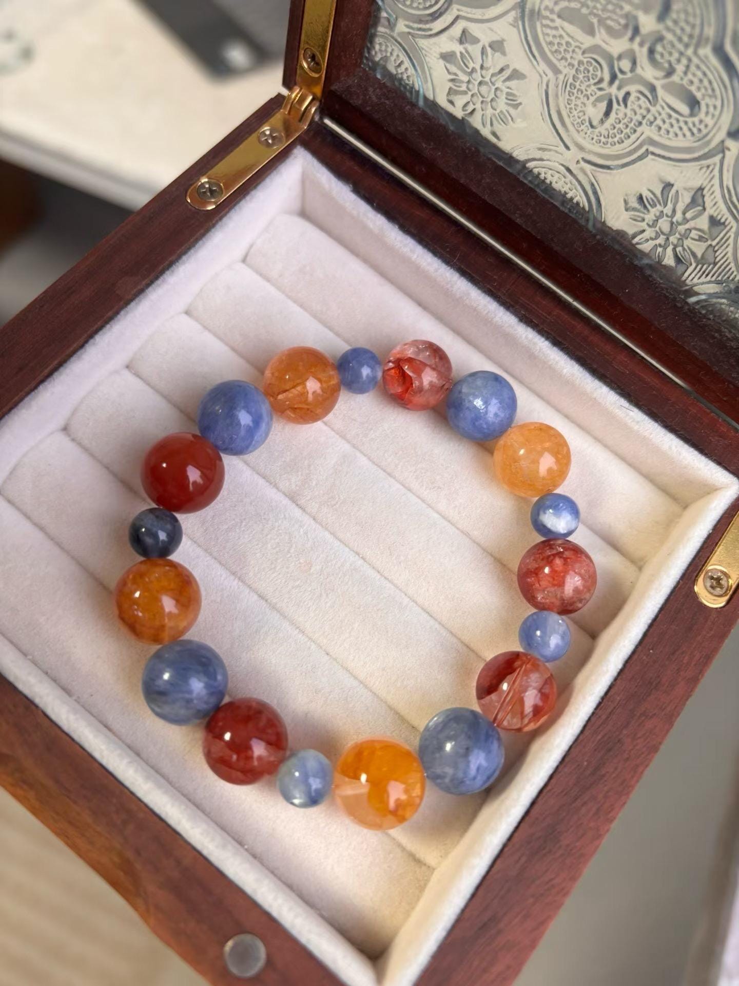 Confidence Crystal Bracelet | Blue Kyanite Quartz Bracelet | Energy Healing Gift